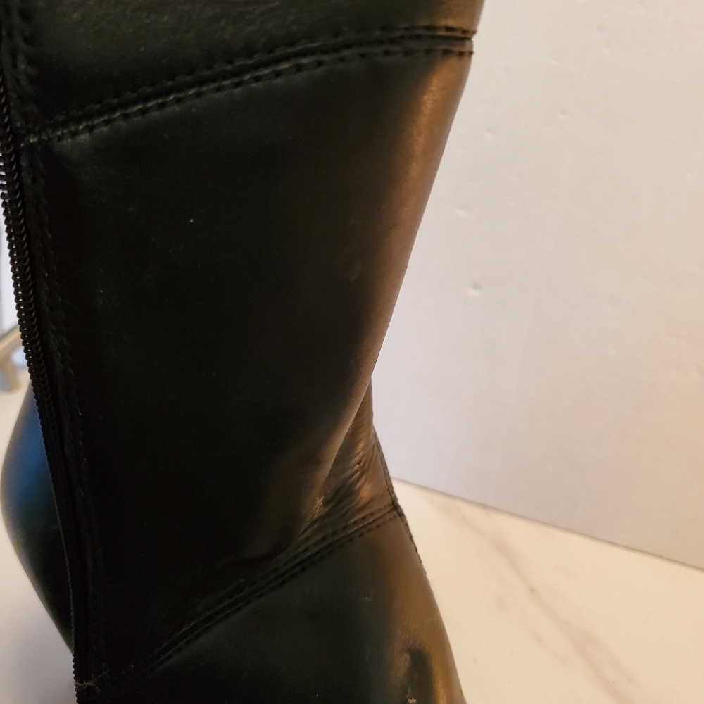 Ladies Dibba Classic Black Leather Boots Size 9 1/2 - Picture 3 of 5